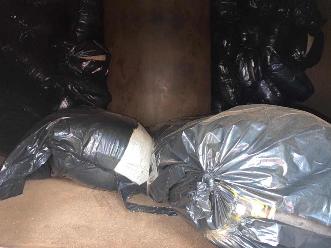 El empresario de té de hierbas detrás de los envíos de cocaína a Arabia Saudita fue arrestado en Lagos mientras los agentes interceptaban un camión cisterna cargado con drogas duras.